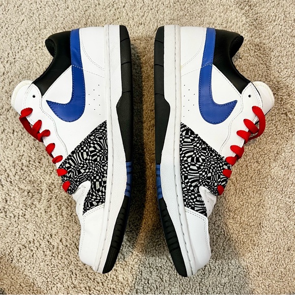 Nike Low Top Sneakers Size 13 White Black Blue Red EUC OG Box Streetwear Rare - Picture 4 of 11